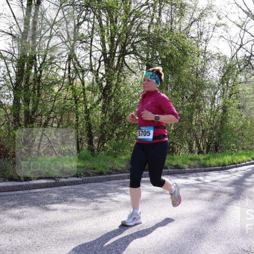 12.04.2026 - 45. Internationalen Wilhelmsburger Insellauf Yannick Fuchs http://msf.ph/oto/9487544 12.04.2026 10:32:20 Laufen 5705 meine-sportfotos.de