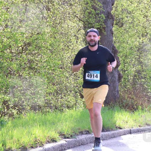 12.04.2026 - 45. Internationalen Wilhelmsburger Insellauf Yannick Fuchs http://msf.ph/oto/9487549 12.04.2026 10:32:23 Laufen 4914 meine-sportfotos.de