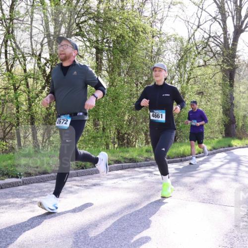 12.04.2026 - 45. Internationalen Wilhelmsburger Insellauf Yannick Fuchs http://msf.ph/oto/9487551 12.04.2026 10:38:07 Laufen 2672, 4661, 4715 meine-sportfotos.de