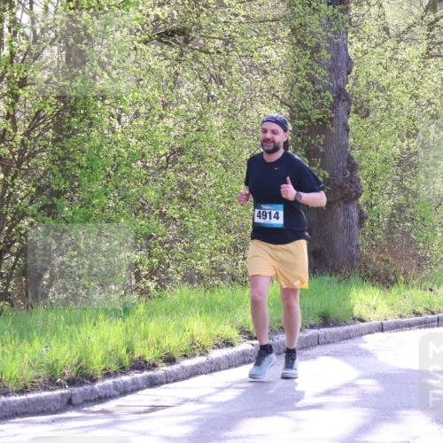 12.04.2026 - 45. Internationalen Wilhelmsburger Insellauf Yannick Fuchs http://msf.ph/oto/9487555 12.04.2026 10:32:23 Laufen 4914 meine-sportfotos.de