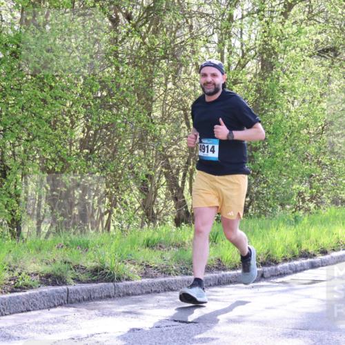12.04.2026 - 45. Internationalen Wilhelmsburger Insellauf Yannick Fuchs http://msf.ph/oto/9487566 12.04.2026 10:32:25 Laufen 4914 meine-sportfotos.de