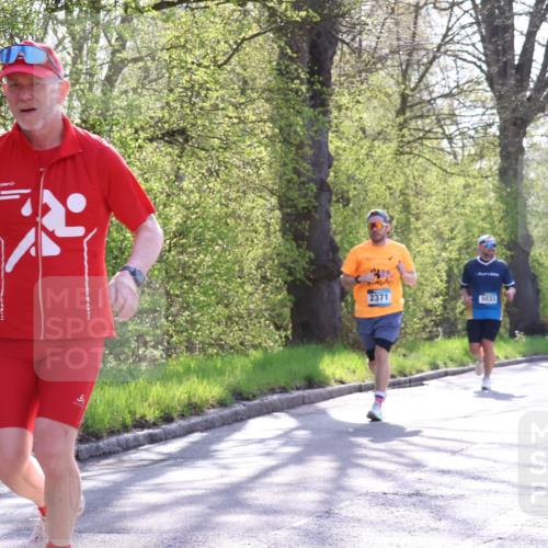 12.04.2026 - 45. Internationalen Wilhelmsburger Insellauf Yannick Fuchs http://msf.ph/oto/9487574 12.04.2026 10:38:10 Laufen 2371, 5033, 5041, 3357 meine-sportfotos.de