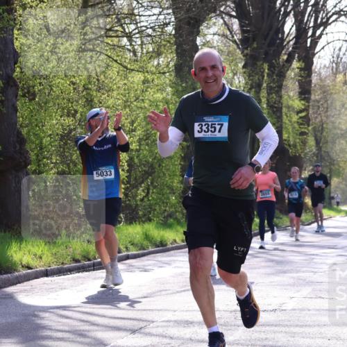 12.04.2026 - 45. Internationalen Wilhelmsburger Insellauf Yannick Fuchs http://msf.ph/oto/9487585 12.04.2026 10:38:11 Laufen 42, 2371, 5033, 3357, 2655, 214 meine-sportfotos.de
