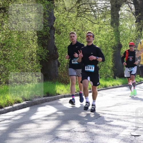 12.04.2026 - 45. Internationalen Wilhelmsburger Insellauf Yannick Fuchs http://msf.ph/oto/9487586 12.04.2026 10:32:28 Laufen 3419, 493, 3741, 4829, 279 meine-sportfotos.de