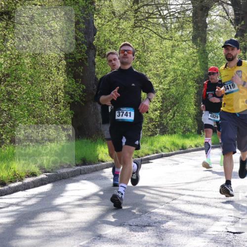 12.04.2026 - 45. Internationalen Wilhelmsburger Insellauf Yannick Fuchs http://msf.ph/oto/9487592 12.04.2026 10:32:28 Laufen 3741, 4829, 3419, 3779 meine-sportfotos.de
