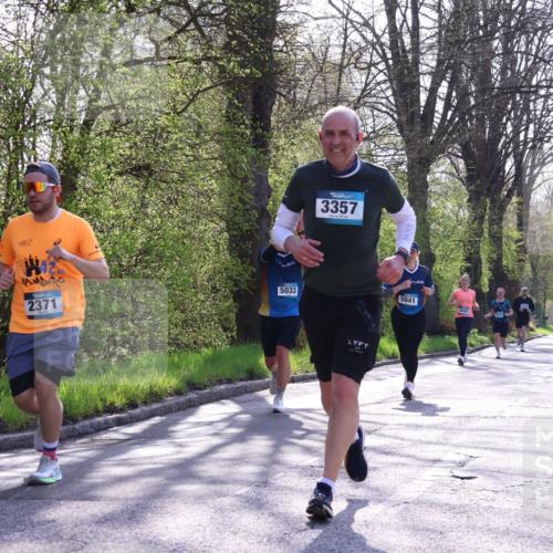 12.04.2026 - 45. Internationalen Wilhelmsburger Insellauf Yannick Fuchs http://msf.ph/oto/9487597 12.04.2026 10:38:12 Laufen 5033, 2371, 3357, 5041, 2655 meine-sportfotos.de