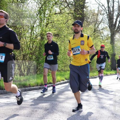 12.04.2026 - 45. Internationalen Wilhelmsburger Insellauf Yannick Fuchs http://msf.ph/oto/9487615 12.04.2026 10:32:30 Laufen 3741, 4934, 3419, 4829, 5940 meine-sportfotos.de