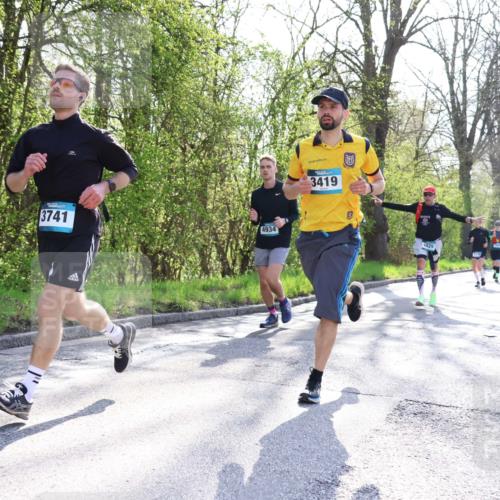 12.04.2026 - 45. Internationalen Wilhelmsburger Insellauf Yannick Fuchs http://msf.ph/oto/9487620 12.04.2026 10:32:30 Laufen 3741, 4934, 3419, 4829 meine-sportfotos.de