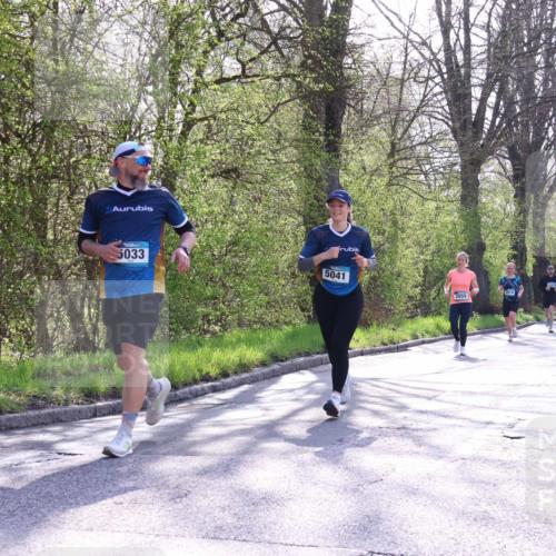 12.04.2026 - 45. Internationalen Wilhelmsburger Insellauf Yannick Fuchs http://msf.ph/oto/9487621 12.04.2026 10:38:14 Laufen 5033, 5041, 2618, 2655 meine-sportfotos.de