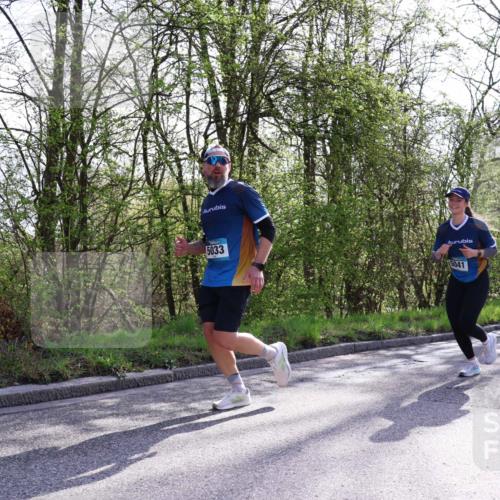 12.04.2026 - 45. Internationalen Wilhelmsburger Insellauf Yannick Fuchs http://msf.ph/oto/9487637 12.04.2026 10:38:15 Laufen 5033, 5041 meine-sportfotos.de