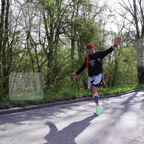 12.04.2026 - 45. Internationalen Wilhelmsburger Insellauf Yannick Fuchs http://msf.ph/oto/9487645 12.04.2026 10:32:33 Laufen 48, 9, 377, 2940, 5751 meine-sportfotos.de