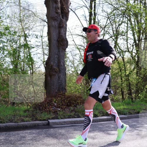 12.04.2026 - 45. Internationalen Wilhelmsburger Insellauf Yannick Fuchs http://msf.ph/oto/9487656 12.04.2026 10:32:34 Laufen  meine-sportfotos.de