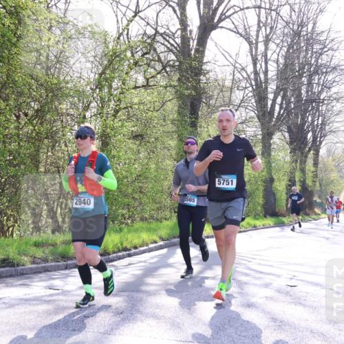 12.04.2026 - 45. Internationalen Wilhelmsburger Insellauf Yannick Fuchs http://msf.ph/oto/9487674 12.04.2026 10:32:36 Laufen 565, 2940, 5751 meine-sportfotos.de