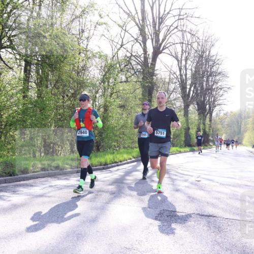 12.04.2026 - 45. Internationalen Wilhelmsburger Insellauf Yannick Fuchs http://msf.ph/oto/9487677 12.04.2026 10:32:36 Laufen 2940, 565, 5751 meine-sportfotos.de