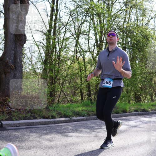 12.04.2026 - 45. Internationalen Wilhelmsburger Insellauf Yannick Fuchs http://msf.ph/oto/9487697 12.04.2026 10:32:37 Laufen 565 meine-sportfotos.de
