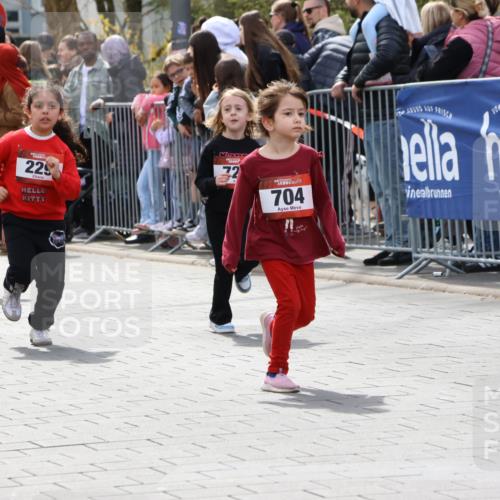 12.04.2026 - 45. Internationalen Wilhelmsburger Insellauf Strokosch-Dieckow http://msf.ph/oto/9487699 12.04.2026 14:10:31 Ziel 1513, 909, 708, 615, 184, 187, 42, 706, 246, 243, 717, 724, 929, 722, 239, 704, 725, 1521, 714, 726, 229 meine-sportfotos.de