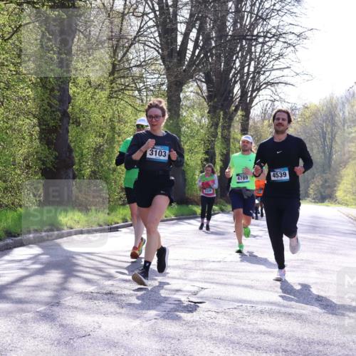 12.04.2026 - 45. Internationalen Wilhelmsburger Insellauf Yannick Fuchs http://msf.ph/oto/9487744 12.04.2026 10:38:25 Laufen 3103, 3326, 4789, 4539 meine-sportfotos.de