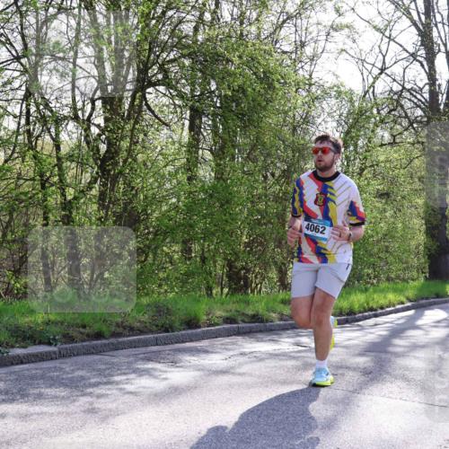 12.04.2026 - 45. Internationalen Wilhelmsburger Insellauf Yannick Fuchs http://msf.ph/oto/9487759 12.04.2026 10:32:45 Laufen 4062 meine-sportfotos.de