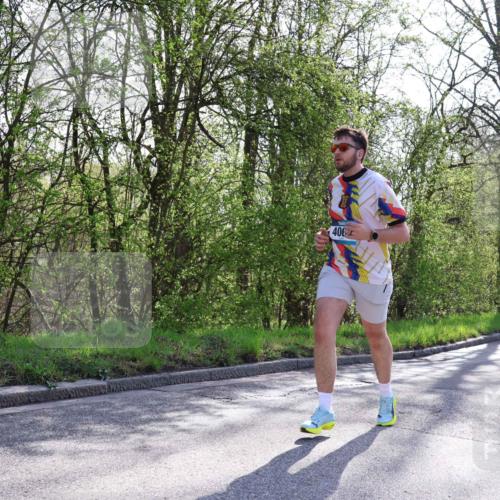12.04.2026 - 45. Internationalen Wilhelmsburger Insellauf Yannick Fuchs http://msf.ph/oto/9487761 12.04.2026 10:32:45 Laufen 406 meine-sportfotos.de