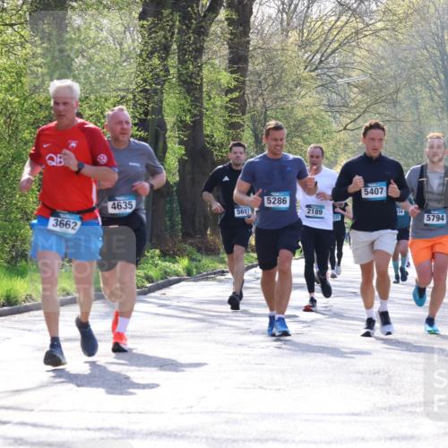12.04.2026 - 45. Internationalen Wilhelmsburger Insellauf Yannick Fuchs http://msf.ph/oto/9487768 12.04.2026 10:32:46 Laufen 3662, 4635, 5286, 5697, 2189, 333, 5407, 34, 5794 meine-sportfotos.de