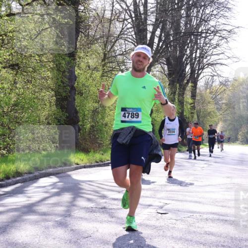 12.04.2026 - 45. Internationalen Wilhelmsburger Insellauf Yannick Fuchs http://msf.ph/oto/9487773 12.04.2026 10:38:27 Laufen 4789, 3556 meine-sportfotos.de