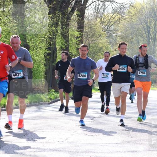 12.04.2026 - 45. Internationalen Wilhelmsburger Insellauf Yannick Fuchs http://msf.ph/oto/9487785 12.04.2026 10:32:47 Laufen 4635, 3662, 2189, 5286, 5407, 3334, 5794 meine-sportfotos.de