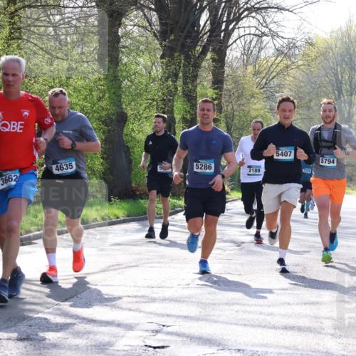 12.04.2026 - 45. Internationalen Wilhelmsburger Insellauf Yannick Fuchs http://msf.ph/oto/9487796 12.04.2026 10:32:48 Laufen 4635, 3662, 5286, 2189, 5407, 3334, 5794 meine-sportfotos.de