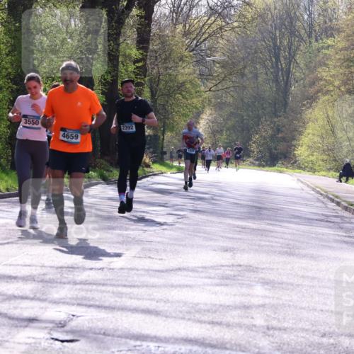 12.04.2026 - 45. Internationalen Wilhelmsburger Insellauf Yannick Fuchs http://msf.ph/oto/9487829 12.04.2026 10:38:32 Laufen 3550, 4659, 2392 meine-sportfotos.de