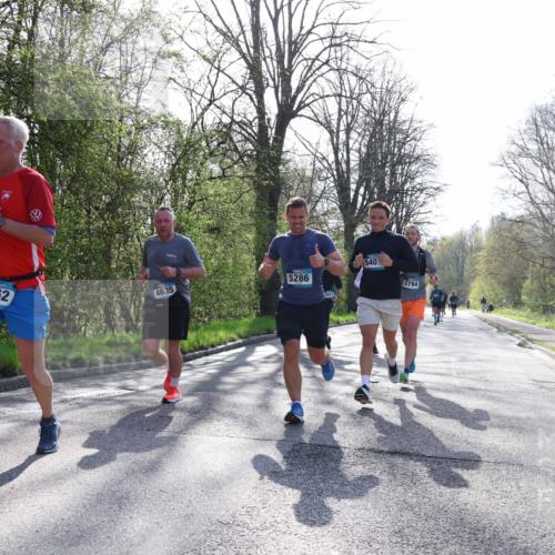 12.04.2026 - 45. Internationalen Wilhelmsburger Insellauf Yannick Fuchs http://msf.ph/oto/9487834 12.04.2026 10:32:51 Laufen 3662, 4635, 5407, 5286, 5794 meine-sportfotos.de