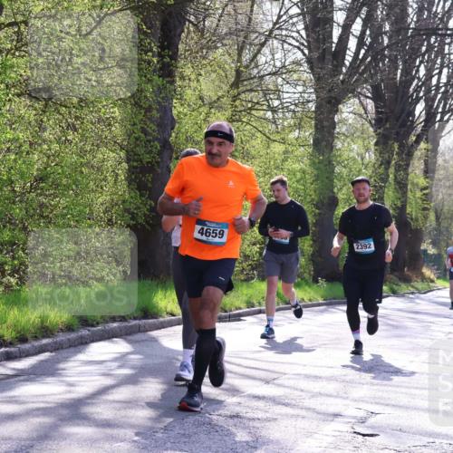 12.04.2026 - 45. Internationalen Wilhelmsburger Insellauf Yannick Fuchs http://msf.ph/oto/9487860 12.04.2026 10:38:34 Laufen 4659, 2392 meine-sportfotos.de