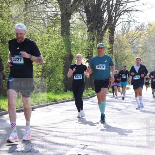 12.04.2026 - 45. Internationalen Wilhelmsburger Insellauf Yannick Fuchs http://msf.ph/oto/9487875 12.04.2026 10:32:56 Laufen 3227, 4333, 3334, 2102, 5824, 2656 meine-sportfotos.de
