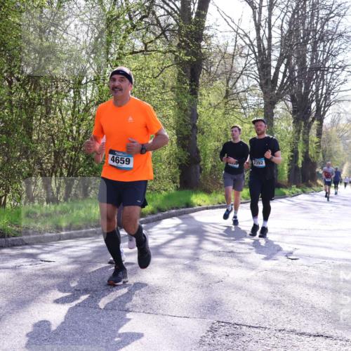 12.04.2026 - 45. Internationalen Wilhelmsburger Insellauf Yannick Fuchs http://msf.ph/oto/9487878 12.04.2026 10:38:36 Laufen 4659, 2392 meine-sportfotos.de