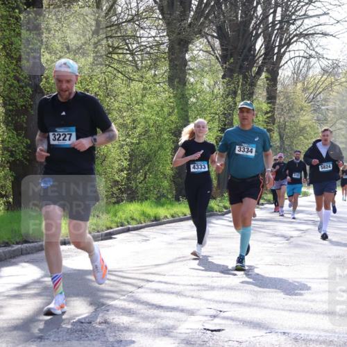 12.04.2026 - 45. Internationalen Wilhelmsburger Insellauf Yannick Fuchs http://msf.ph/oto/9487879 12.04.2026 10:32:56 Laufen 3227, 4333, 3334, 2102, 5824, 2656 meine-sportfotos.de