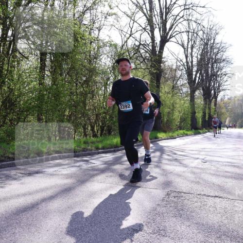 12.04.2026 - 45. Internationalen Wilhelmsburger Insellauf Yannick Fuchs http://msf.ph/oto/9487900 12.04.2026 10:38:38 Laufen 2392, 636 meine-sportfotos.de