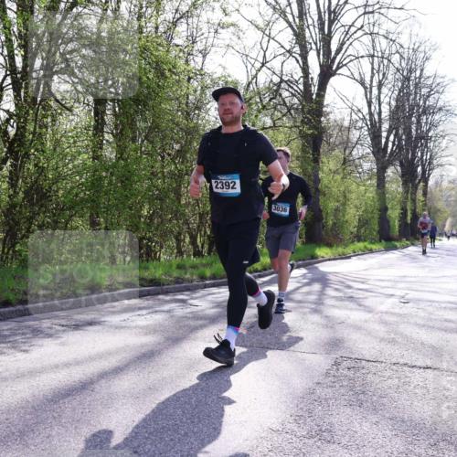 12.04.2026 - 45. Internationalen Wilhelmsburger Insellauf Yannick Fuchs http://msf.ph/oto/9487902 12.04.2026 10:38:38 Laufen 2392, 3036 meine-sportfotos.de