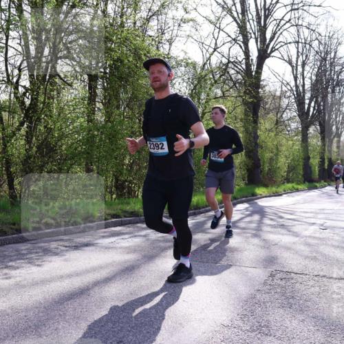12.04.2026 - 45. Internationalen Wilhelmsburger Insellauf Yannick Fuchs http://msf.ph/oto/9487904 12.04.2026 10:38:38 Laufen 2392, 303 meine-sportfotos.de