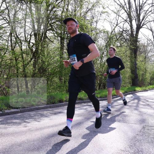 12.04.2026 - 45. Internationalen Wilhelmsburger Insellauf Yannick Fuchs http://msf.ph/oto/9487906 12.04.2026 10:38:38 Laufen 1392, 302 meine-sportfotos.de