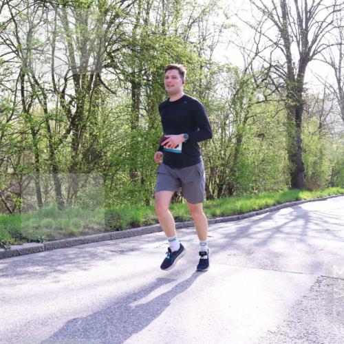 12.04.2026 - 45. Internationalen Wilhelmsburger Insellauf Yannick Fuchs http://msf.ph/oto/9487911 12.04.2026 10:38:39 Laufen  meine-sportfotos.de
