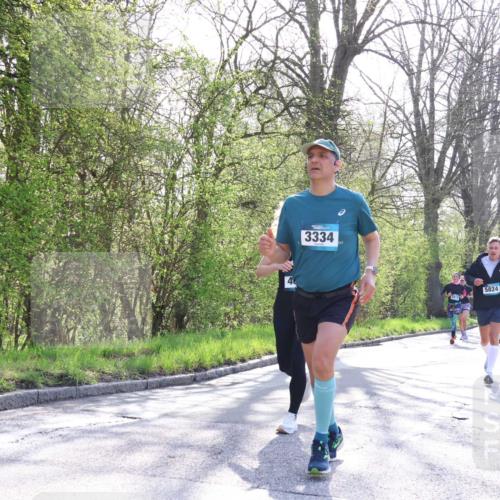 12.04.2026 - 45. Internationalen Wilhelmsburger Insellauf Yannick Fuchs http://msf.ph/oto/9487912 12.04.2026 10:32:59 Laufen 3334, 5824, 2656 meine-sportfotos.de