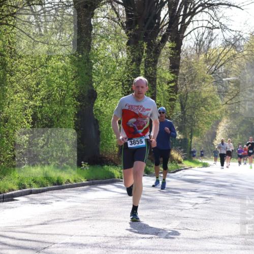 12.04.2026 - 45. Internationalen Wilhelmsburger Insellauf Yannick Fuchs http://msf.ph/oto/9487920 12.04.2026 10:38:41 Laufen 2016, 3855 meine-sportfotos.de