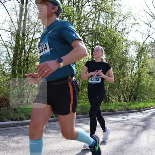 12.04.2026 - 45. Internationalen Wilhelmsburger Insellauf Yannick Fuchs http://msf.ph/oto/9487931 12.04.2026 10:33:00 Laufen 3334, 4333, 5824 meine-sportfotos.de