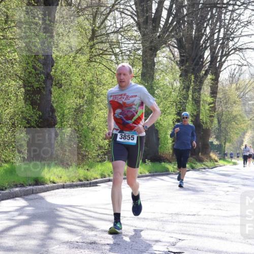 12.04.2026 - 45. Internationalen Wilhelmsburger Insellauf Yannick Fuchs http://msf.ph/oto/9487945 12.04.2026 10:38:43 Laufen 2016, 3855 meine-sportfotos.de