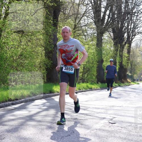 12.04.2026 - 45. Internationalen Wilhelmsburger Insellauf Yannick Fuchs http://msf.ph/oto/9487958 12.04.2026 10:38:44 Laufen 2016, 3855 meine-sportfotos.de