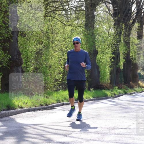 12.04.2026 - 45. Internationalen Wilhelmsburger Insellauf Yannick Fuchs http://msf.ph/oto/9487972 12.04.2026 10:38:45 Laufen  meine-sportfotos.de