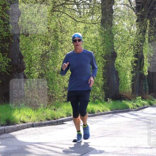 12.04.2026 - 45. Internationalen Wilhelmsburger Insellauf Yannick Fuchs http://msf.ph/oto/9487977 12.04.2026 10:38:46 Laufen  meine-sportfotos.de