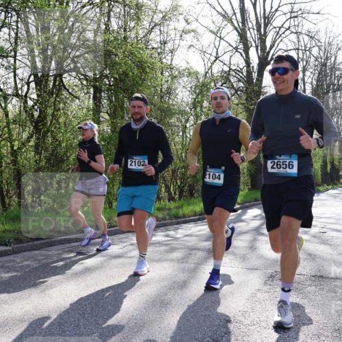 12.04.2026 - 45. Internationalen Wilhelmsburger Insellauf Yannick Fuchs http://msf.ph/oto/9487982 12.04.2026 10:33:05 Laufen 2102, 2104, 2656 meine-sportfotos.de