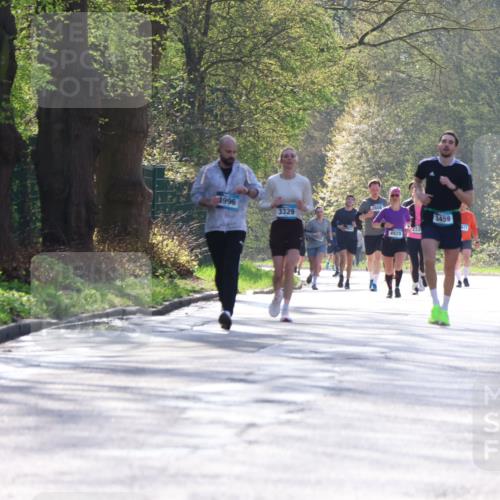 12.04.2026 - 45. Internationalen Wilhelmsburger Insellauf Yannick Fuchs http://msf.ph/oto/9488028 12.04.2026 10:38:51 Laufen 3996, 3329, 4929, 233, 3459, 671 meine-sportfotos.de