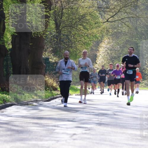 12.04.2026 - 45. Internationalen Wilhelmsburger Insellauf Yannick Fuchs http://msf.ph/oto/9488030 12.04.2026 10:38:51 Laufen 3996, 3329, 2935, 4929, 3459, 671 meine-sportfotos.de