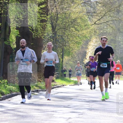 12.04.2026 - 45. Internationalen Wilhelmsburger Insellauf Yannick Fuchs http://msf.ph/oto/9488041 12.04.2026 10:38:55 Laufen 399, 3329, 3459, 5671, 4929, 935 meine-sportfotos.de