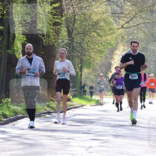 12.04.2026 - 45. Internationalen Wilhelmsburger Insellauf Yannick Fuchs http://msf.ph/oto/9488044 12.04.2026 10:38:55 Laufen 3996, 3329, 2935, 4929, 3459, 334, 5671 meine-sportfotos.de